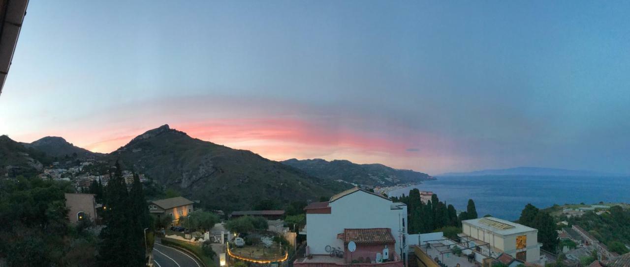 Iriss Bed & Breakfast Taormina Eksteriør bilde
