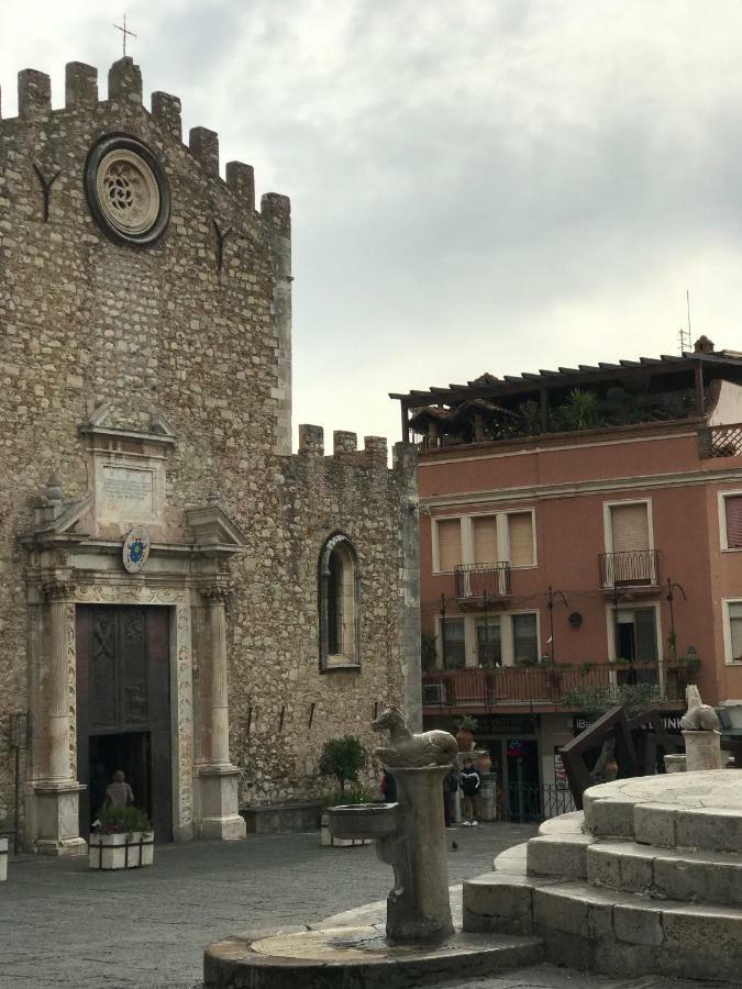 Iriss Bed & Breakfast Taormina Eksteriør bilde
